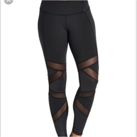 Calia by Carrie Underwood | Mesh Inset Black Leggings - Picture 2 of 8